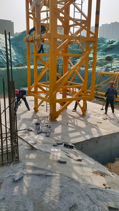 山東高博塔吊租賃公司